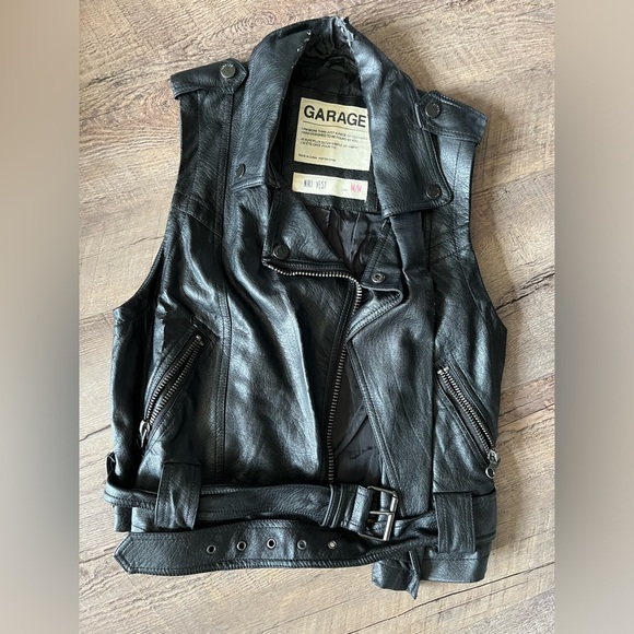 Garage Niki Vest faux leather - Picture 1 of 4
